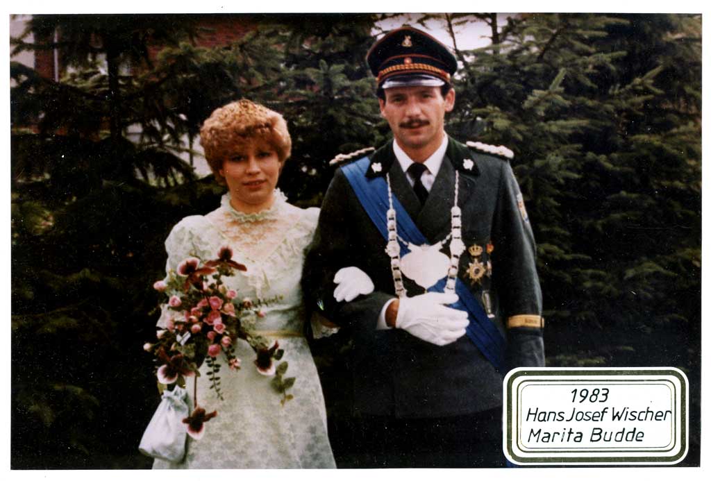 König vor 25 Jahren: Hans-Josef Wischer und Ehefrau Marita. König vor 25 Jahren: Hans-Josef Wischer und Ehefrau Marita.