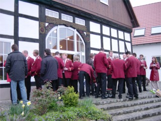 Anschließend waren alle Besucher noch zum gemütlichen Beisammensein in das Alfener Bürgerhaus eingeladen