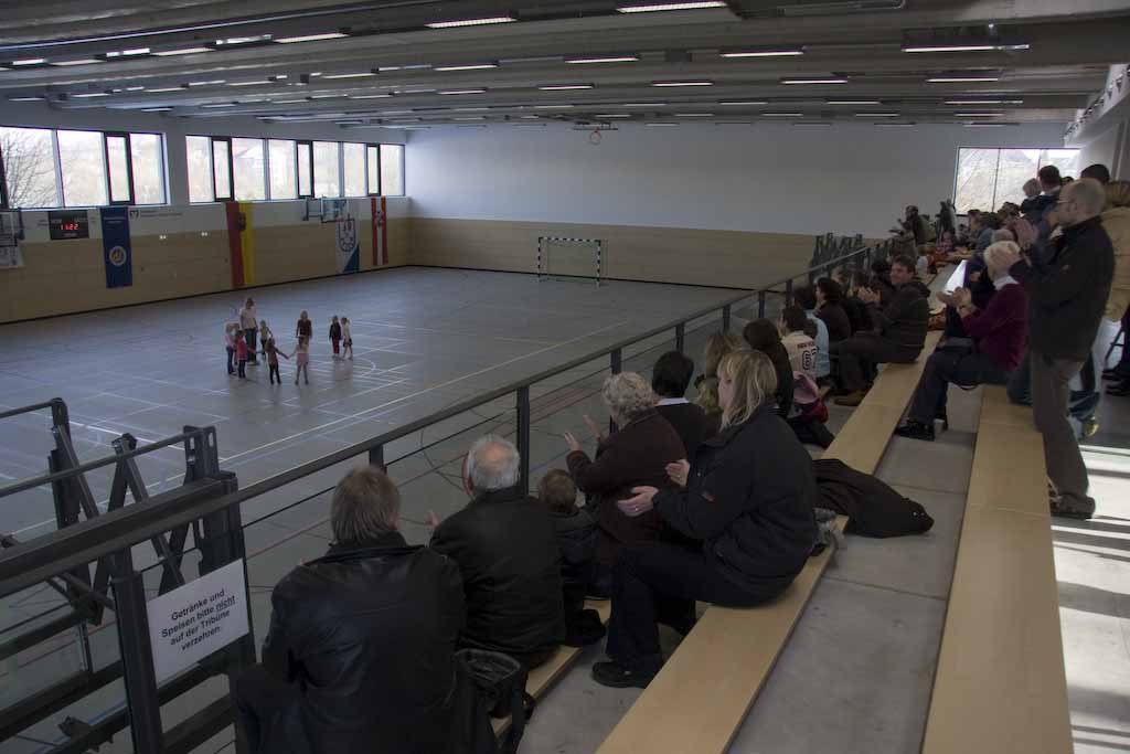 Dreifachhalle in Borchen Die Halle bietet drei Spielflächen