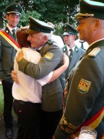 Ihr Vater ist der erste Gratulant Ihr Vater ist der erste Gratulant