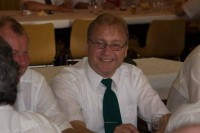 Sortiert man die Spenden steht ein Name immer wieder ganz oben: der Geschäftsführer der Firma WAP Fahrzeugtechnick, Ralf Gröpper. Ein Alfener Geschäftsmann, der die lokalen Vereine immer wieder gern unterstützt. Sortiert man die Spenden steht ein Name immer wieder ganz oben: der Geschäftsführer der Firma WAP Fahrzeugtechnick, Ralf Gröpper. Ein Alfener Geschäftsmann, der die lokalen Vereine immer wieder gern unterstützt.