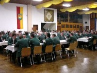 Die Schützenschwestern und -brüder waren zahlreich versammelt Die Schützenschwestern und -brüder waren zahlreich versammelt