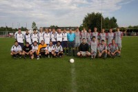 Nach den Platzierungsspielen trafen der SC Borchen (links) und der SV RW Alfen im Finale aufeinander Nach den Platzierungsspielen trafen der SC Borchen (links) und der SV RW Alfen im Finale aufeinander