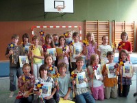 Abschlußklasse 2008/9 Laureen Ahrens, Oliver Bohr, Sandy Boksa, Sophia Diemke, Ina Gürntke, Ricarda Hölscher, Julian Homburg, Nils Jakob, Lea Kloppenburg, Simon Kruse, Marc Nillies, Eric Pauls, Julian Reike, Micha Schernus, Christian Scridon, Marcel Tejsch, Sebastian Vantaggiato, Verena Vüllers, Linda Wischer