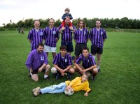 Sieger im 1. Turnier Alfener Bundesliga-Fanclubs (hinten von links: Stefan Karrasch, Robert Brabandt, Horst Hölscher, Michael Noack, Thomas Salmen; vorn von links: Peter Kather, Stefan Noack, Thomas Noack) Sieger im 1. Turnier Alfener Bundesliga-Fanclubs (hinten von links: Stefan Karrasch, Robert Brabandt, Horst Hölscher, Michael Noack, Thomas Salmen; vorn von links: Peter Kather, Stefan Noack, Thomas Noack)
