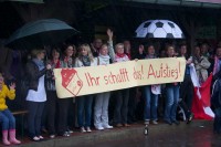 Auch die Mütter und Schwestern der Spieler unterstützten ihre Kinder und Brüder nach Kräften