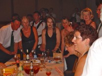 Am Hoftisch war die Stimmung bestens Am Hoftisch war die Stimmung bestens