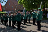 Ticker-2011- 05-01-081